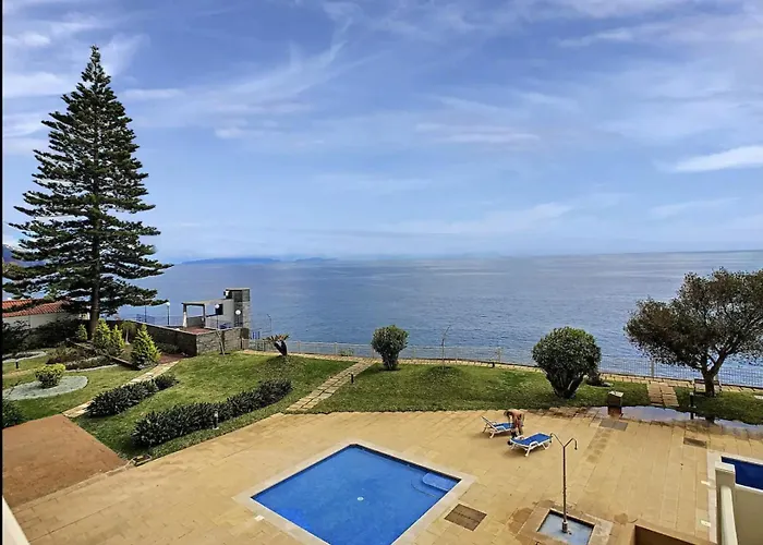 Cloudybay By Turin 아파트 푼샬